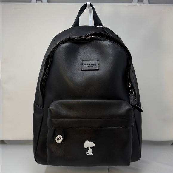 Coach Snoopy Limited Edition Black Leather Backpack - Picture 3 of 17